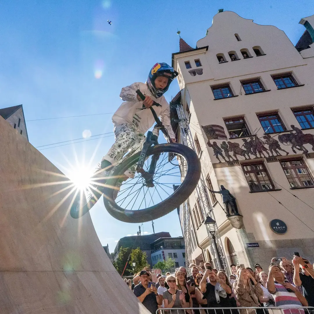 Fotograf Hamburg Steilshoop immer gut angezogen