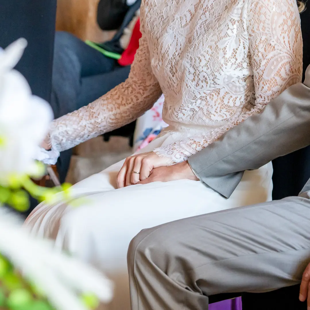 Hochzeitsfotograf Neunkirchen wie ein Schatten im Hintergrund
