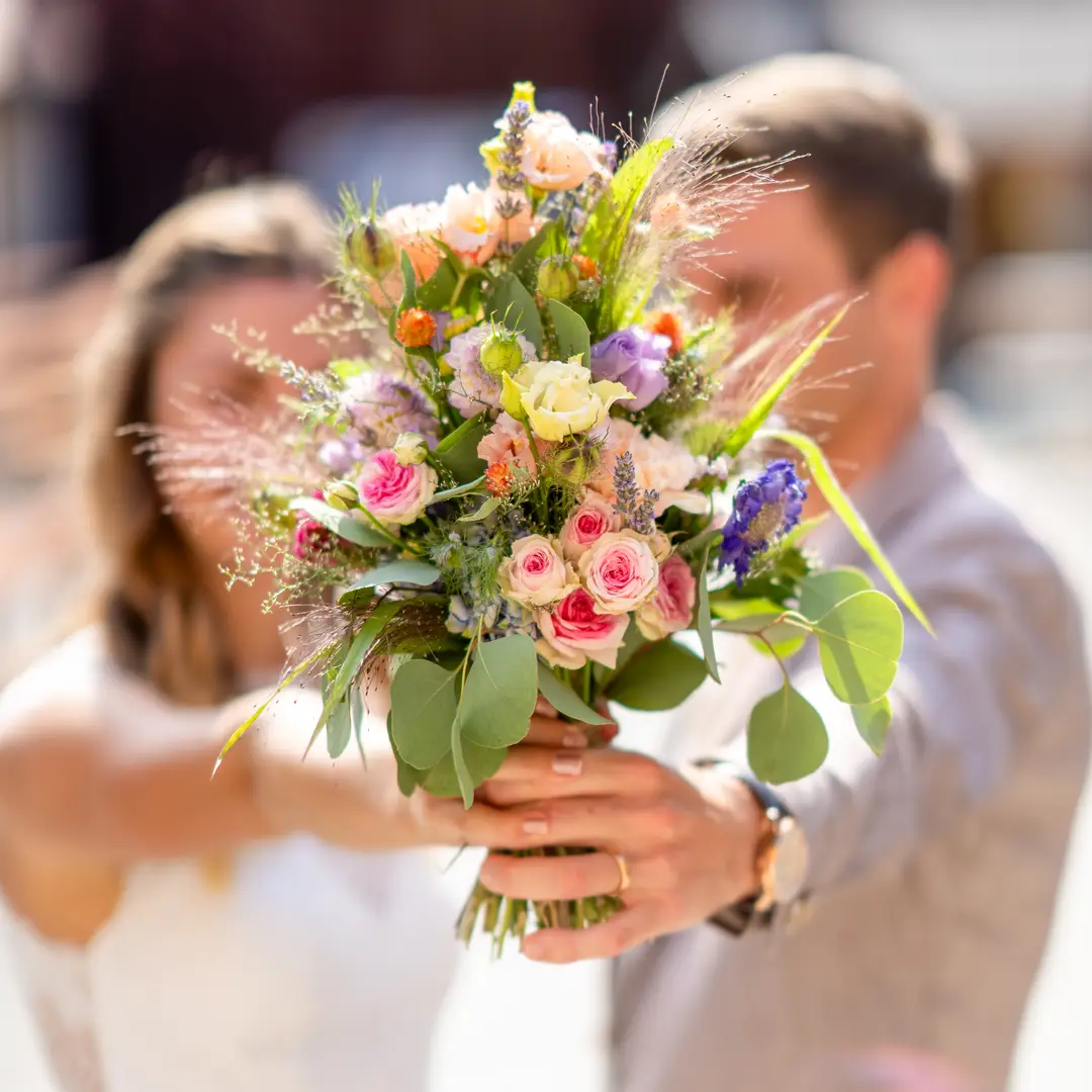 Hochzeitsfotograf Warburg fast unsichtbar, immer dabei